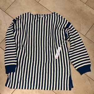 Sisstrevolution striped sweater